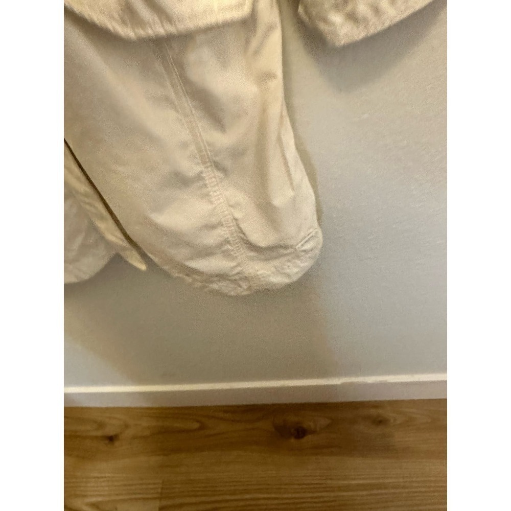 Athleta Coat, White, drawstring around middle, perfect for spring - Picture 6 of 10